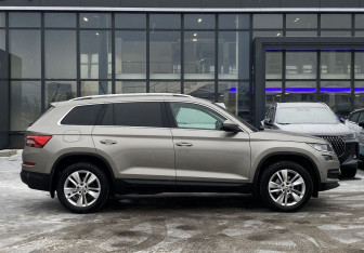 Подержанный автомобиль Skoda Kodiaq 2020 года (4 фото)