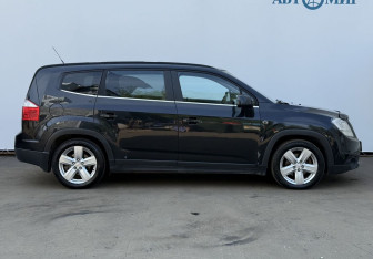 Подержанный автомобиль Chevrolet Orlando 2012 года (4 фото)