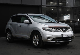 Подержанный автомобиль Nissan Murano Suv 2011 года (3 фото)