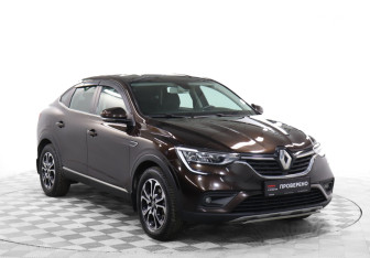 Подержанный автомобиль Renault Arkana 2019 года (3 фото)