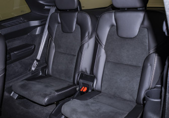 Подержанный автомобиль Volvo XC90 2021 года (16 фото)