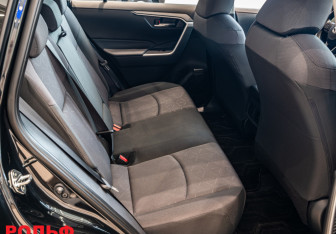 Новый Toyota RAV4 2026 (12 фото)