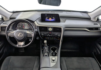 Подержанный автомобиль Lexus RX 2017 года (14 фото)