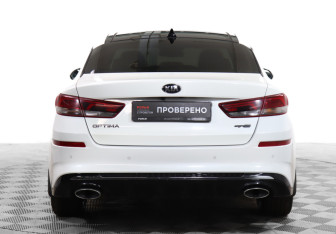 Подержанный автомобиль Kia Optima Sedan 2020 года (6 фото)