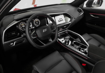 Подержанный автомобиль Knewstar 001 2024 года (7 фото)