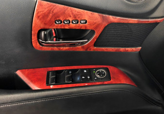 Подержанный автомобиль Lexus RX 2010 года (19 фото)