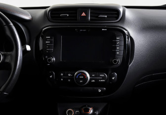 Подержанный автомобиль Kia Soul 2017 года (14 фото)