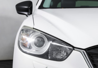 Подержанный автомобиль Mazda CX-5 2012 года (22 фото)