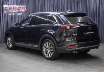 Подержанный автомобиль Mazda CX-9 2020 года (7 фото)
