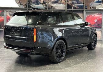 Новый Land Rover Range Rover 2025 (4 фото)