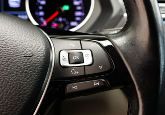 Подержанный автомобиль Volkswagen Tiguan 2017 года (14 фото)