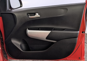 Подержанный автомобиль Kia Picanto 2018 года (25 фото)