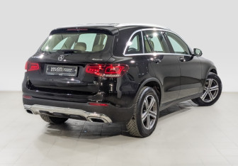 Подержанный автомобиль Mercedes-Benz GLC Coupe 2021 года (5 фото)