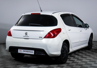 Подержанный автомобиль Peugeot 308 Hatchback 2012 года (5 фото)
