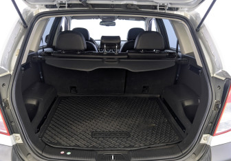 Подержанный автомобиль Opel Antara 2013 года (10 фото)