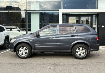 Подержанный автомобиль SsangYong Kyron 2012 года (8 фото)
