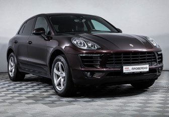 Подержанный автомобиль Porsche Macan 2018 года (3 фото)