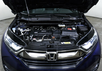 Подержанный автомобиль Honda CR-V 2017 года (7 фото)