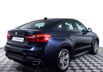 Подержанный автомобиль BMW X6 2019 года (5 фото)