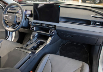 Новый Toyota RAV4 2026 (11 фото)