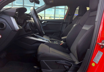 Подержанный автомобиль Audi A3 Sedan 2020 года (13 фото)