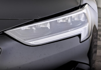 Подержанный автомобиль Opel Insignia Liftback 2021 года (17 фото)