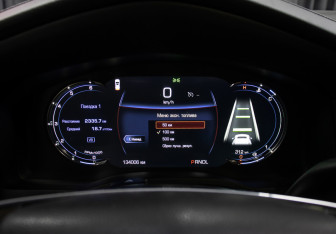 Подержанный автомобиль Cadillac Escalade Suv 2019 года (14 фото)