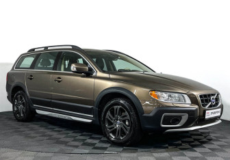 Подержанный автомобиль Volvo XC70 2013 года (3 фото)
