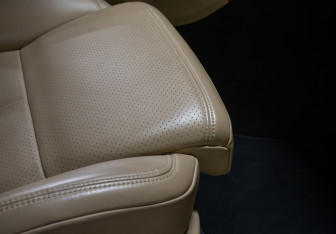 Подержанный автомобиль Porsche Macan 2018 года (12 фото)