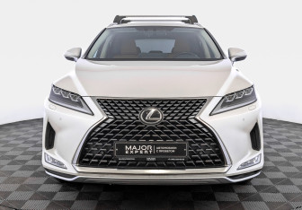 Подержанный автомобиль Lexus RX 2021 года (2 фото)