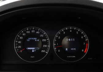 Подержанный автомобиль Volvo S80 2008 года (11 фото)