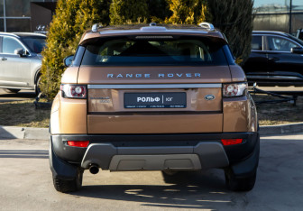 Подержанный автомобиль Land Rover Range Rover Evoque 2014 года (6 фото)