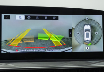 Подержанный автомобиль Exeed RX 2023 года (17 фото)