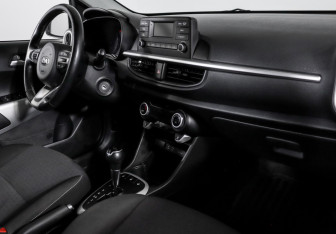 Подержанный автомобиль Kia Picanto 2018 года (9 фото)
