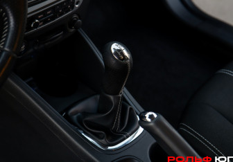 Подержанный автомобиль Renault Fluence 2013 года (11 фото)