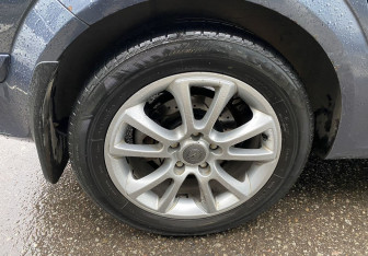 Подержанный автомобиль Opel Astra Sedan 2008 года (12 фото)