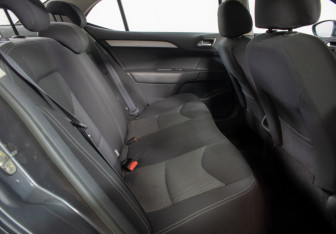 Подержанный автомобиль Citroen C4 Sedan 2013 года (10 фото)