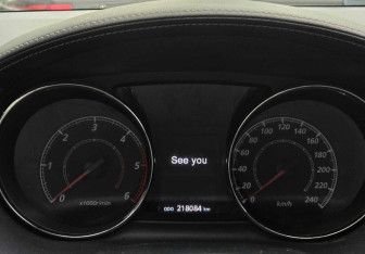 Подержанный автомобиль Peugeot 4007 2009 года (12 фото)