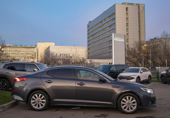 Подержанный автомобиль Kia Optima Sedan 2015 года (4 фото)