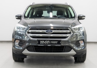 Подержанный автомобиль Ford Kuga 2018 года (2 фото)
