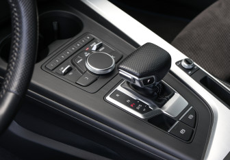 Подержанный автомобиль Audi A5 Liftback 2018 года (21 фото)