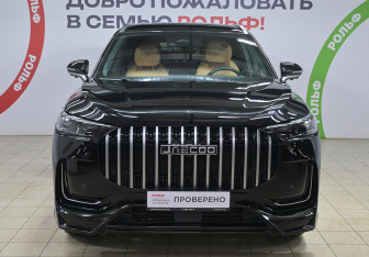 Подержанный автомобиль Jaecoo J8 2024 года (2 фото)