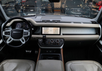 Подержанный автомобиль Land Rover Defender Suv 2020 года (11 фото)