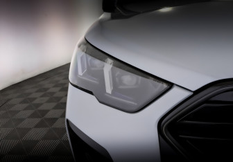 Подержанный автомобиль BMW X2 2024 года (17 фото)