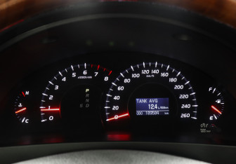 Подержанный автомобиль Toyota Camry Sedan 2008 года (9 фото)
