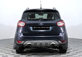 Подержанный автомобиль Ford Kuga 2012 года (4 фото)