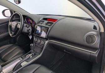 Подержанный автомобиль Mazda 6 Sedan 2012 года (20 фото)