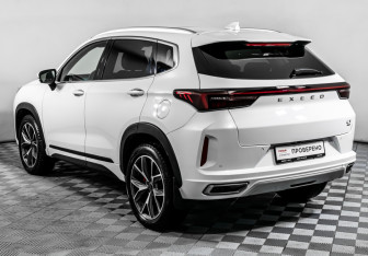 Подержанный автомобиль Exeed LX 2022 года (7 фото)