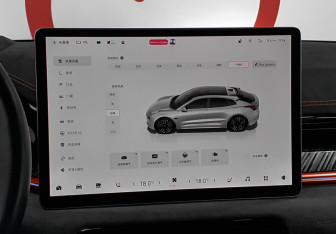 Подержанный автомобиль Zeekr 001 2023 года (13 фото)