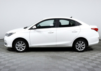 Подержанный автомобиль Changan Alsvin 2023 года (3 фото)